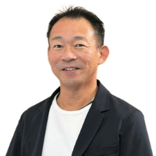 フィッシュファームみらい合同会社 篠﨑 正弘さん
                                        